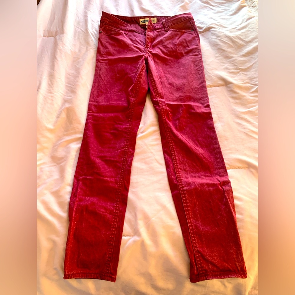 Old Navy Rockstar Skinny Burgundy/Dark Red marked 8, fit like 4.
